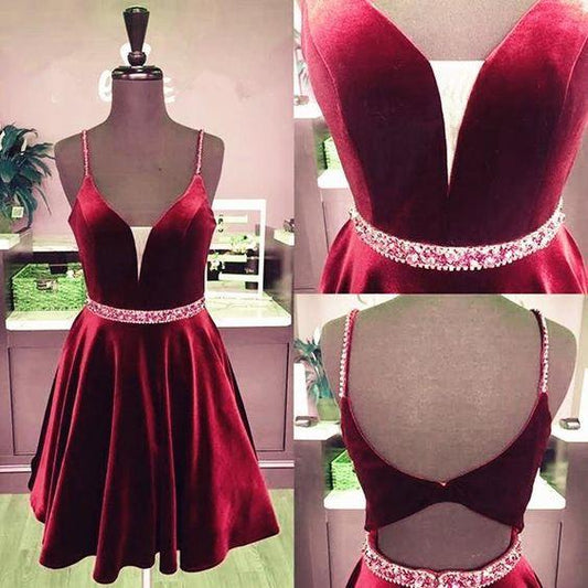 Plus Size Dresses Cheap Burgundy Sweetheart Spaghetti Homecoming Dresses A Line Nyasia Straps Velvet Knee Length Short DG6670