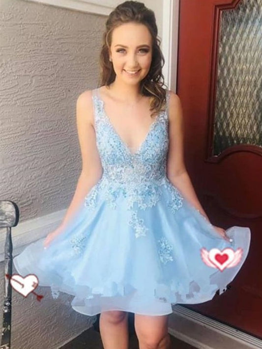 Sleeveless A-Line/Princess Applique Tulle V-neck Short/Mini Homecoming Dresses