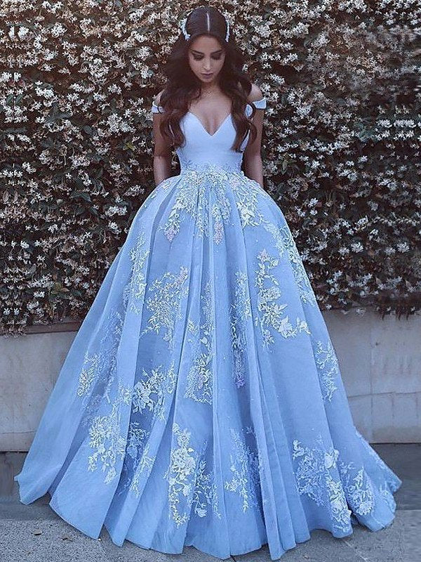 Off-the-Shoulder Tulle Ball Applique Gown Sleeveless Sweep/Brush Train Dresses