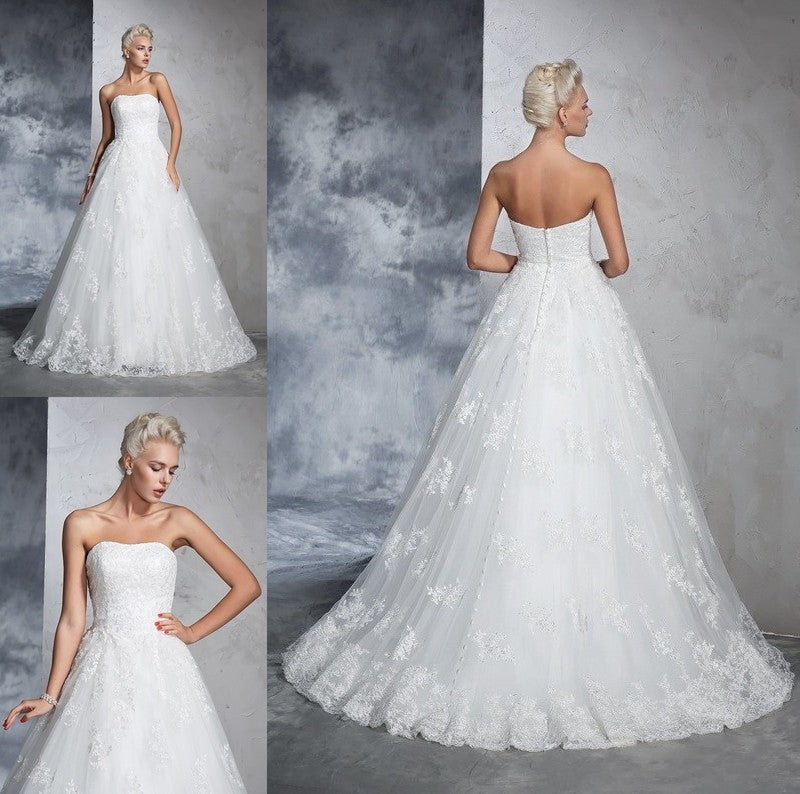 Sleeveless Lace Long Ball Strapless Gown Lace Wedding Dresses