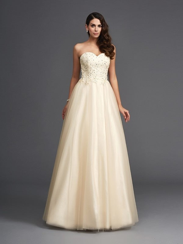 Sweetheart Sleeveless A-Line/Princess Beading Long Net Dresses